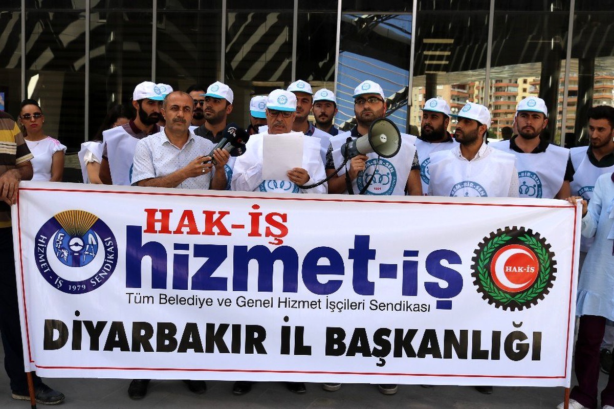 BEM BİR-SEN\'den HDP\'li belediyenin işten çıkardığı işçilere destek