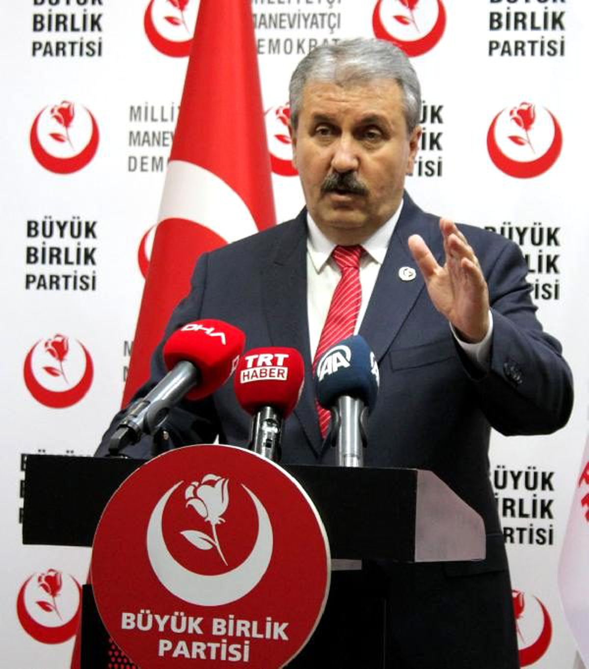 Destici: hdp, pkk\'nın siyasi şubesidir, terör yuvasıdır