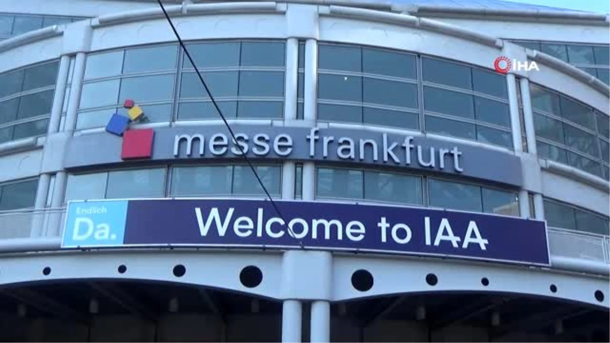 Dünyanın en büyük Otomobil Fuarı IAA Frankfurt\'ta açıldıYarının araçları IAA\'da görücüye çıktı-...