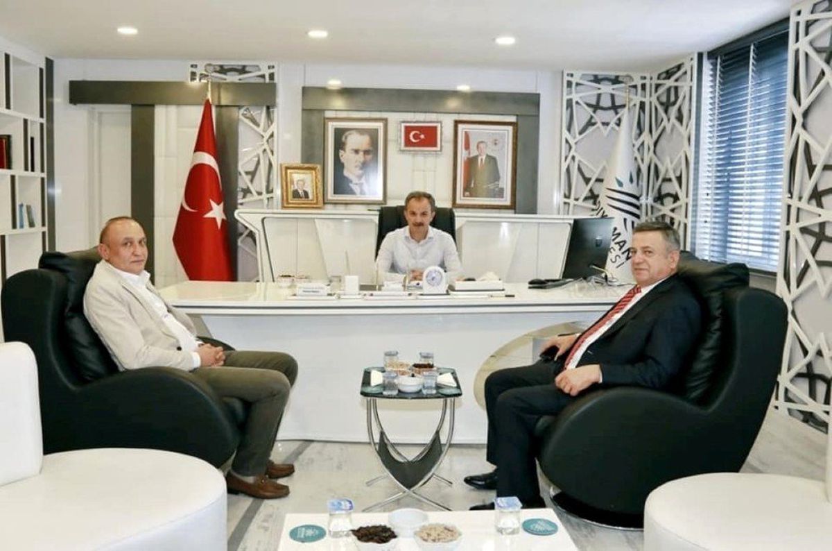 İşadamı Erdemoğlu, Başkan Kılınç ile bir araya geldi