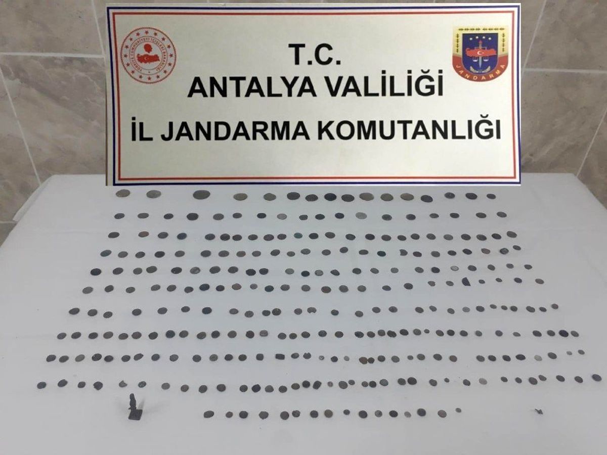 Kaçak kazılara jandarma baskını