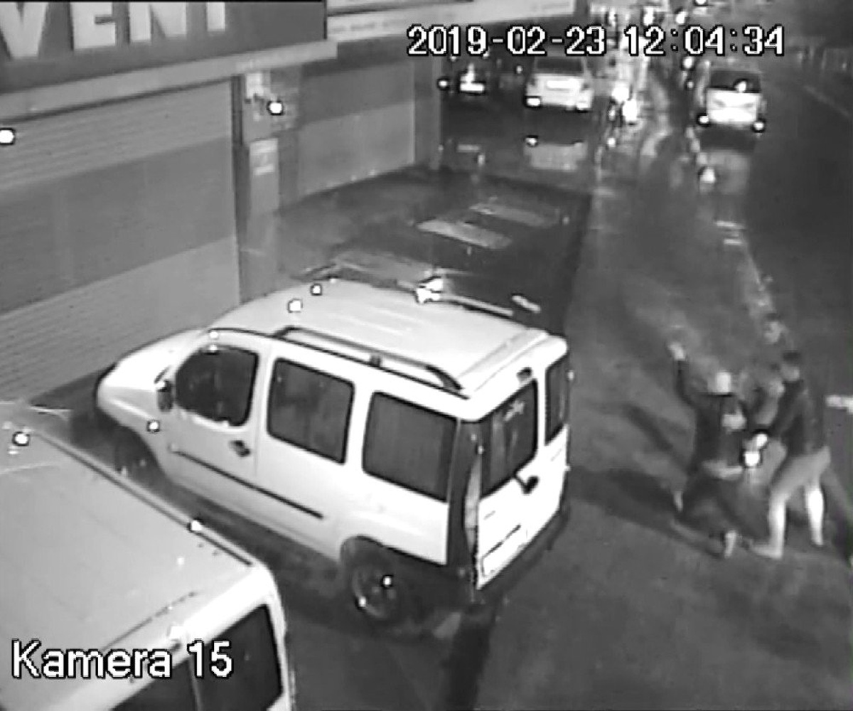 (Özel) Tüyler ürperten taksici cinayeti kamerada