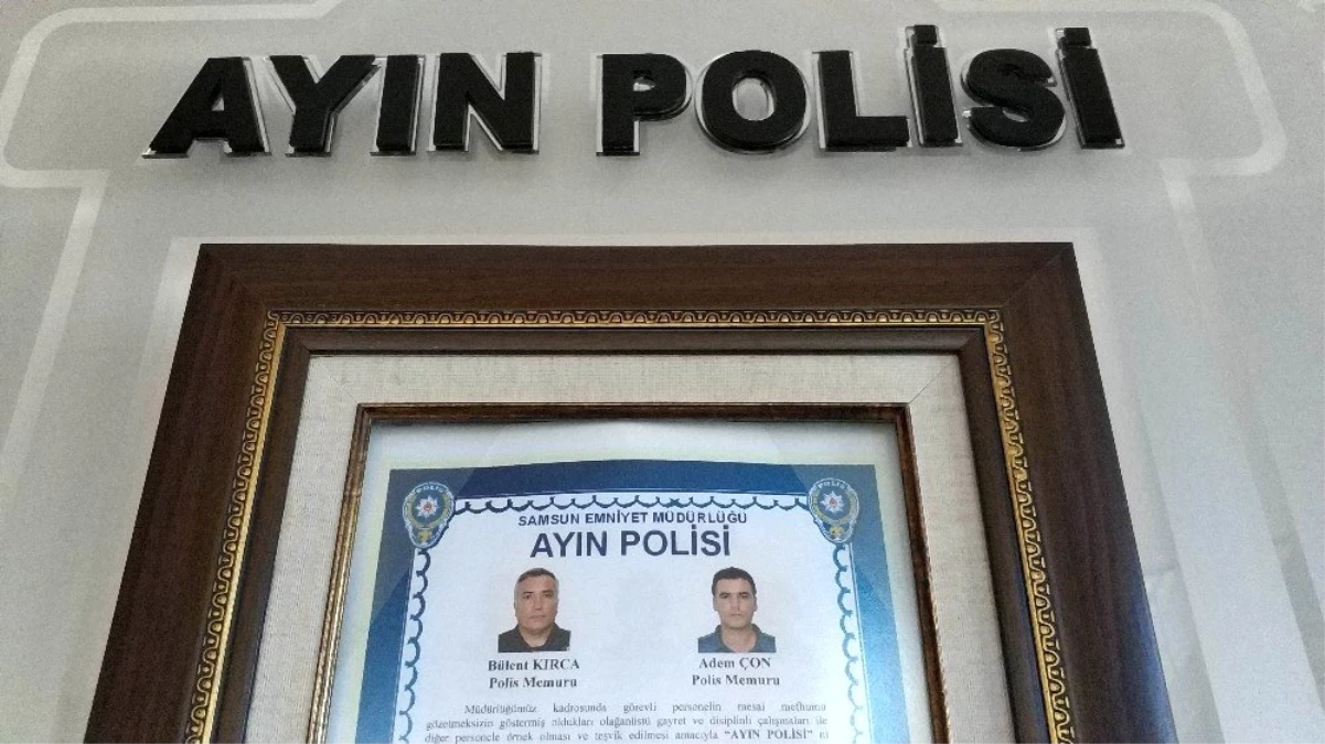 Samsun\'daki aile katliamını önleyen polisler \'ayın polisi\' seçildi