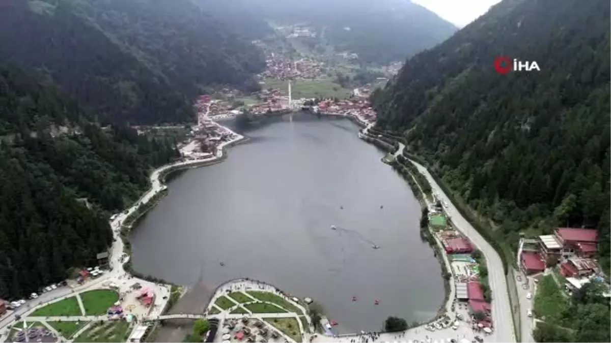 Uzungöllü turizmciler sezondan memnun