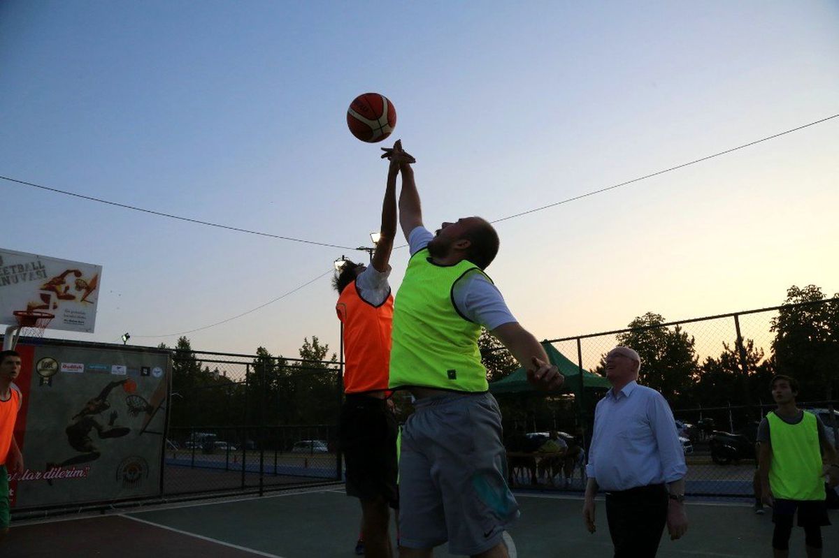 3X3 StreetBall Turnuvası başladı