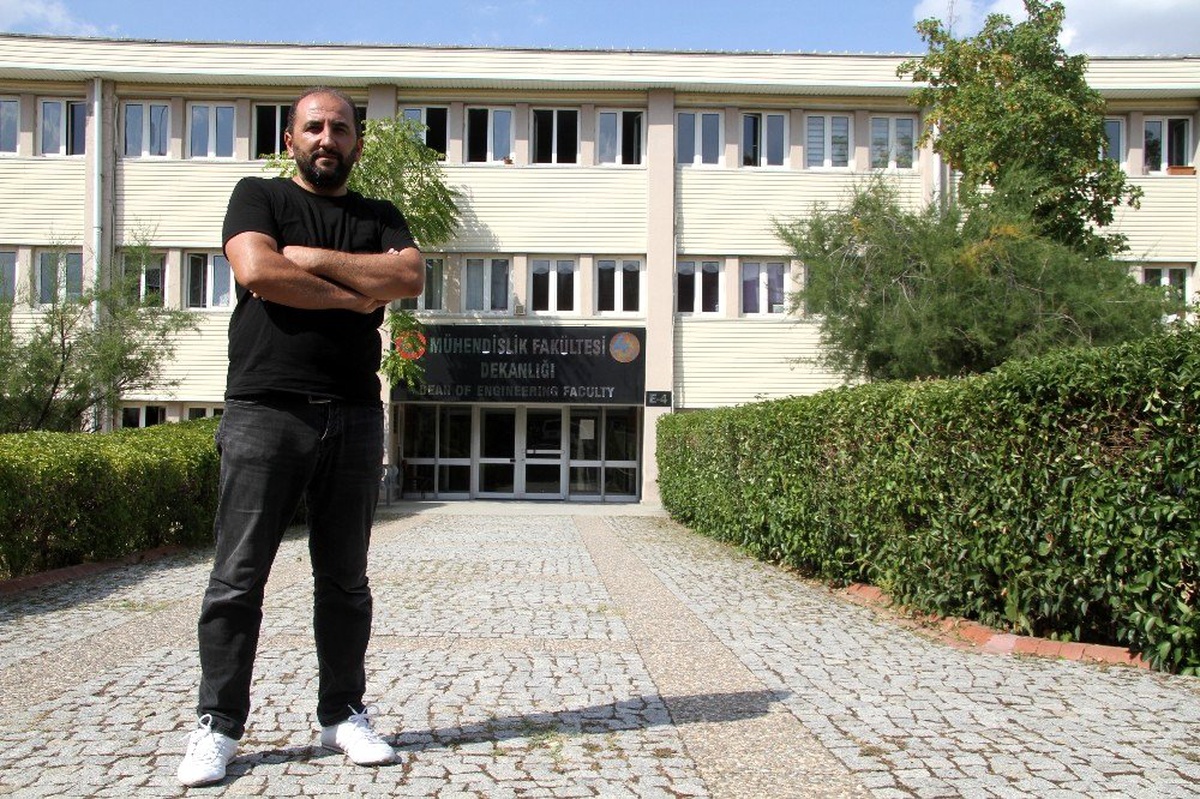 41 yaşındaki boya ustası DGS ile bilgisayar mühendisliğini kazandı