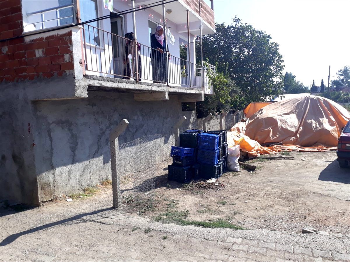 Balkondan düşen kişi öldü
