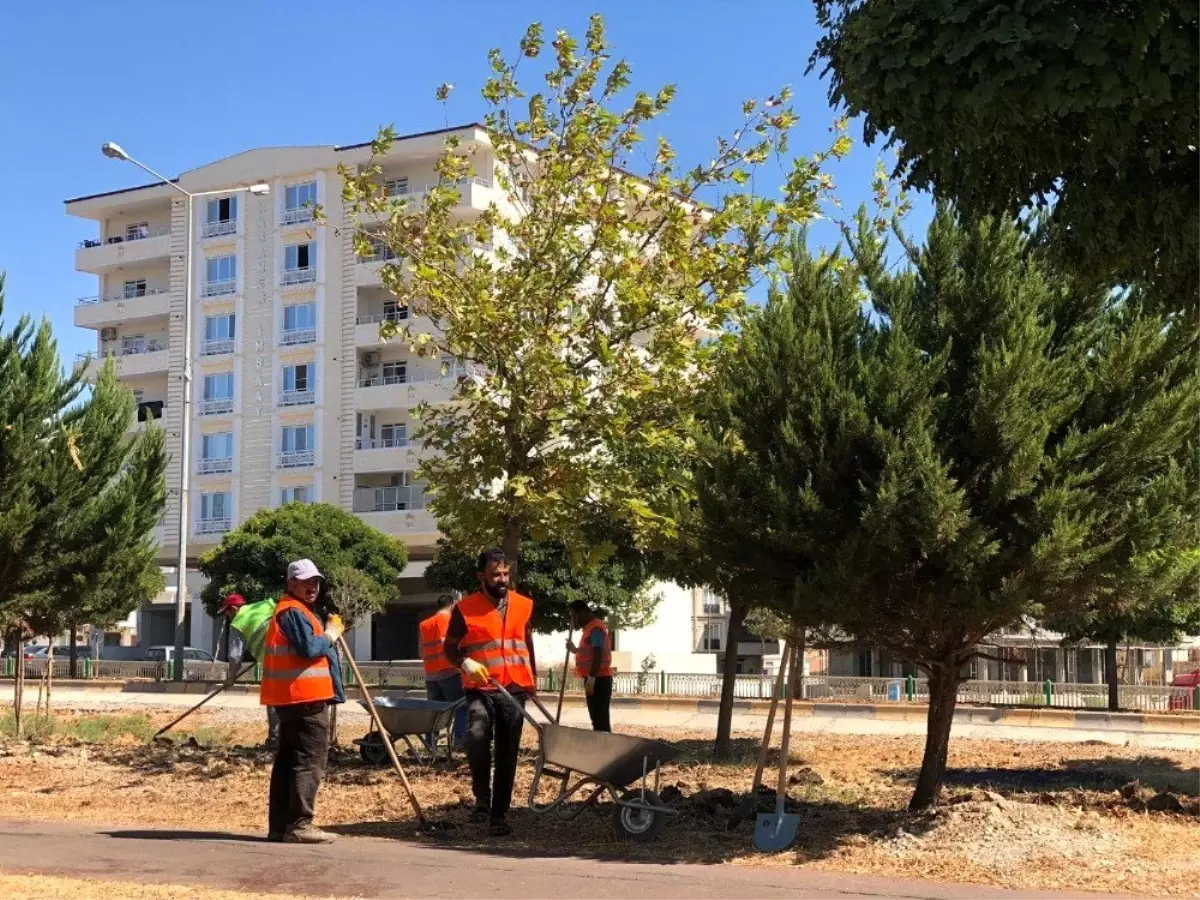 Belediye vatandaşlara 24 saat hizmet götürüyor