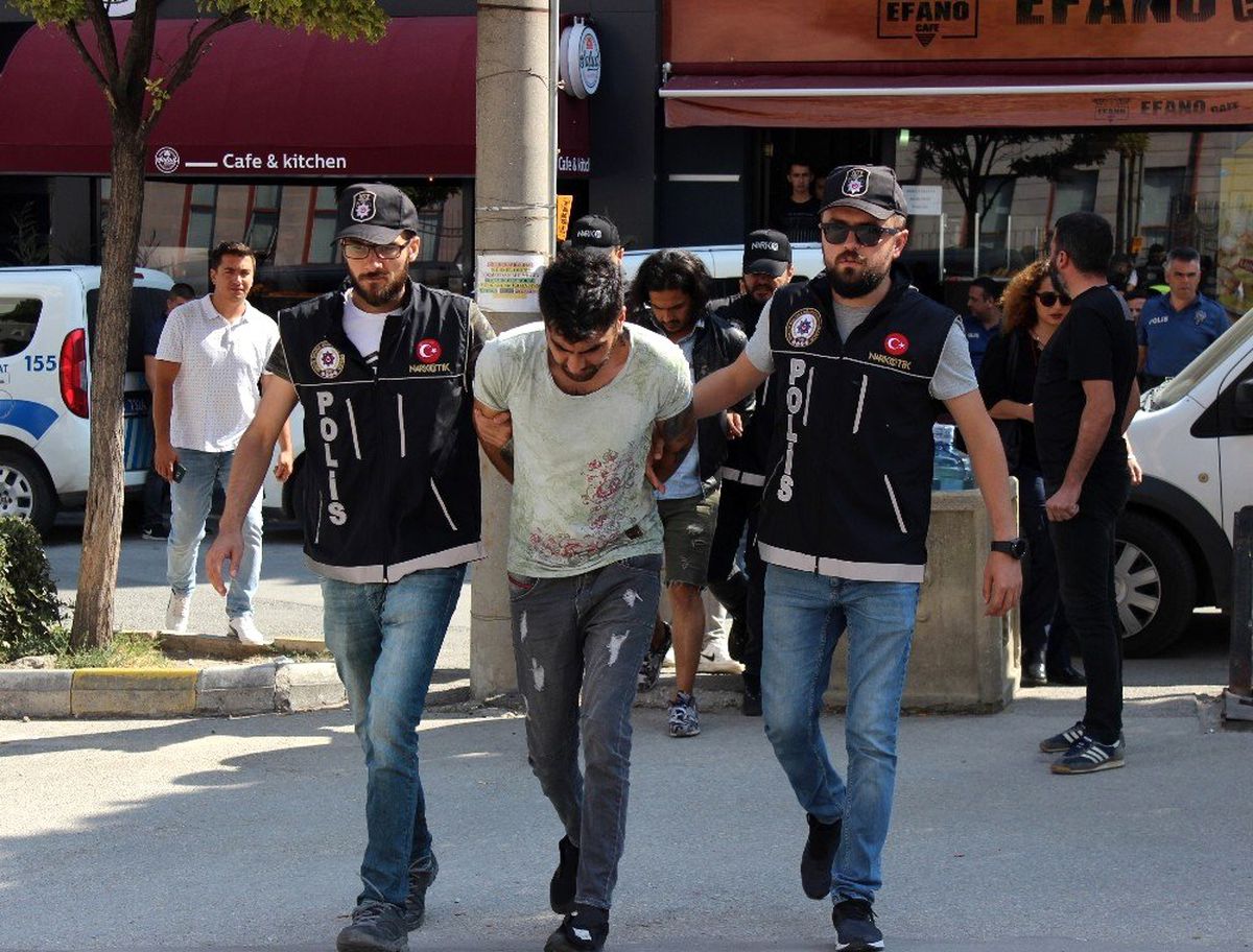Eskişehir\'de uyuşturucu operasyonu