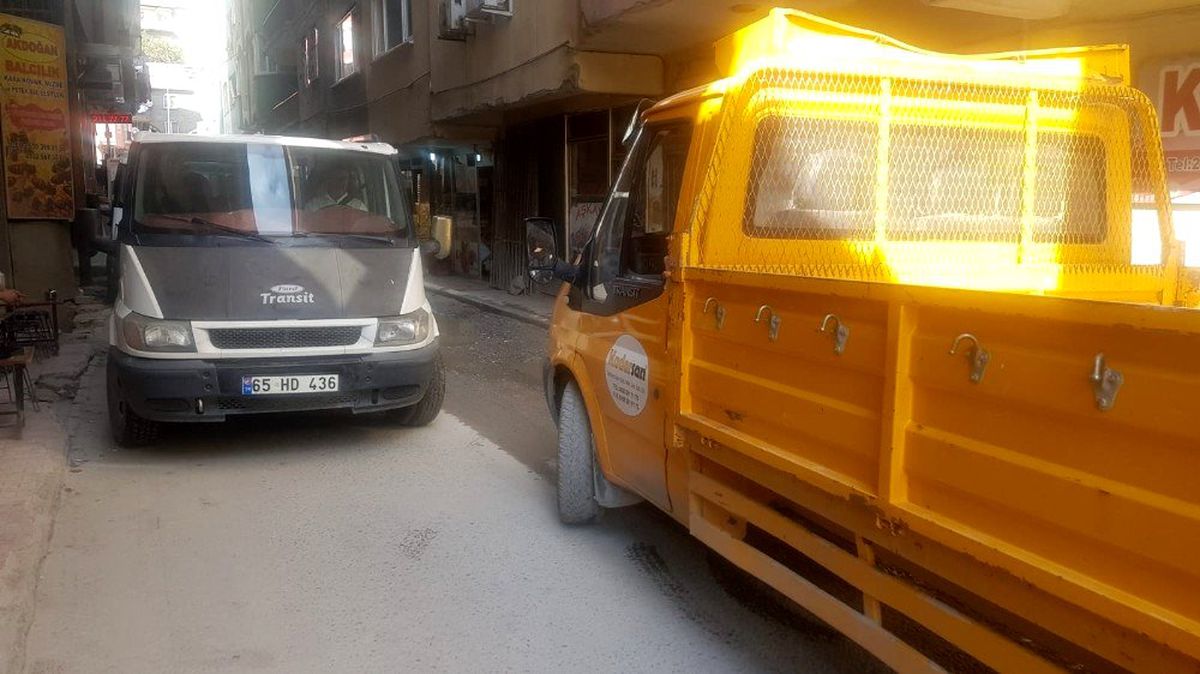 Esnaftan "Tek şerit" çağrısı