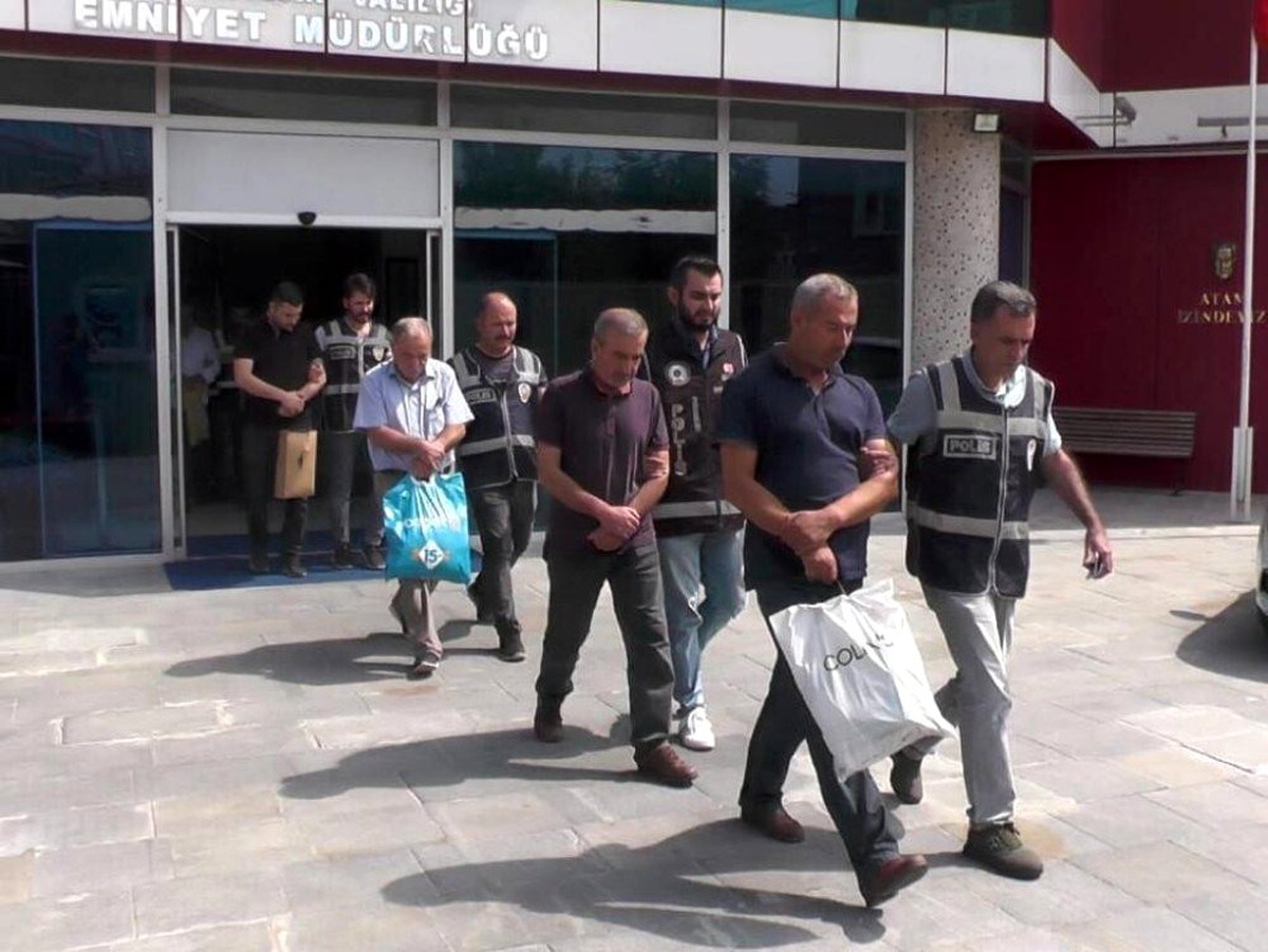 FETÖ\'nün esnaf yapılanmasına yönelik operasyon