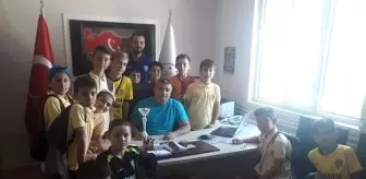 Futbol Okulu'ndan profesyonelliğe ilk adım