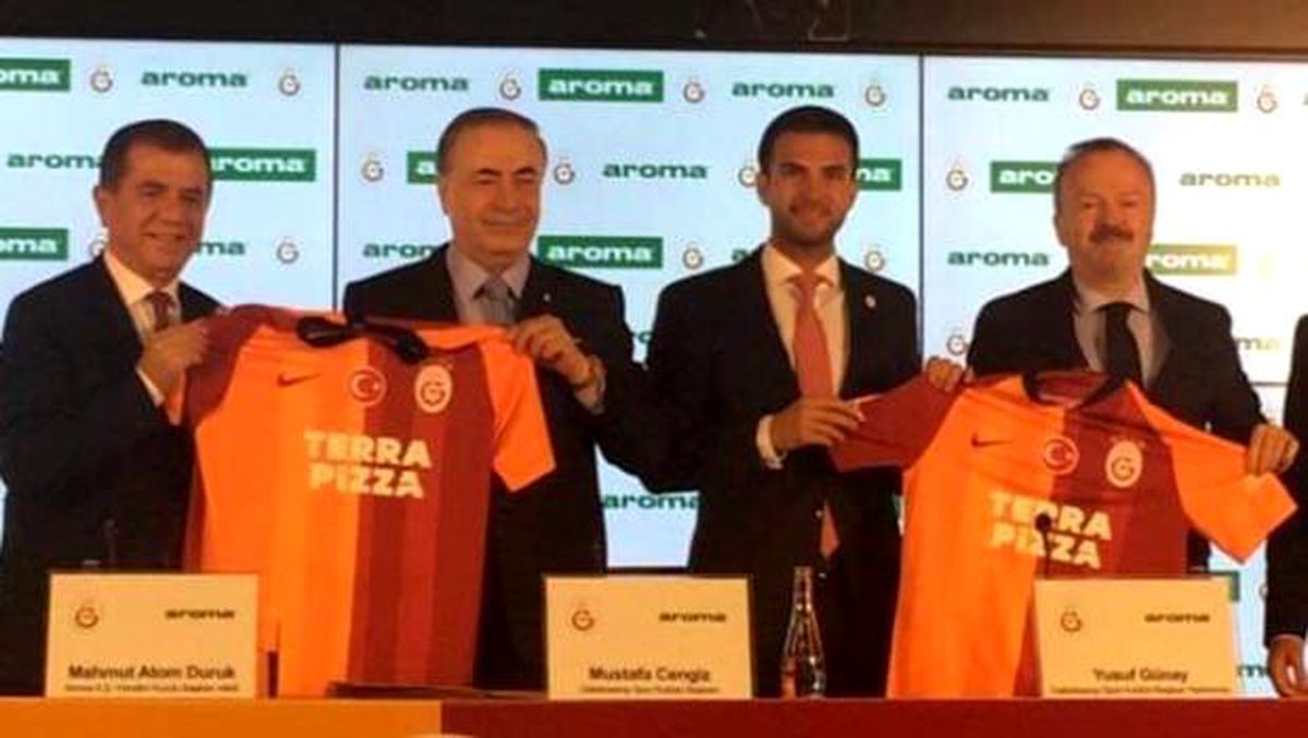 Galatasaray\'ın yeni su sponsoru Aroma oldu
