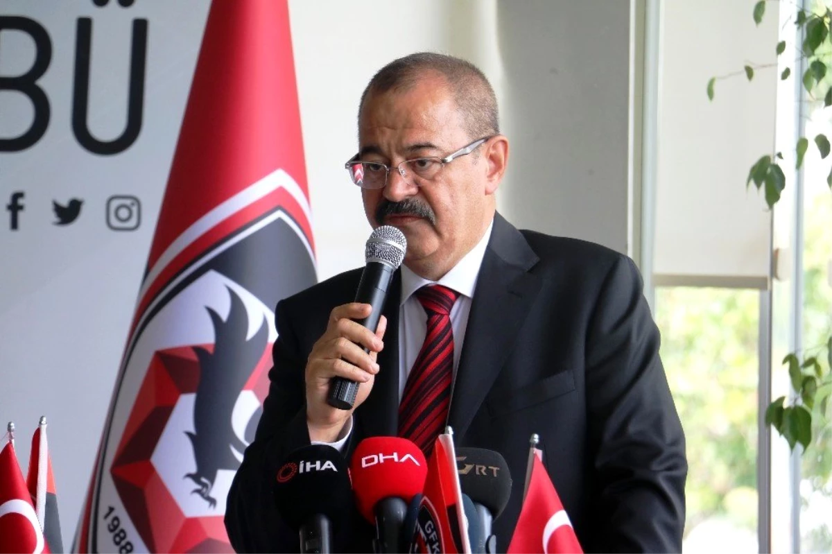 Gazişehir Gaziantep\'te Konukoğlu görevi devrediyor