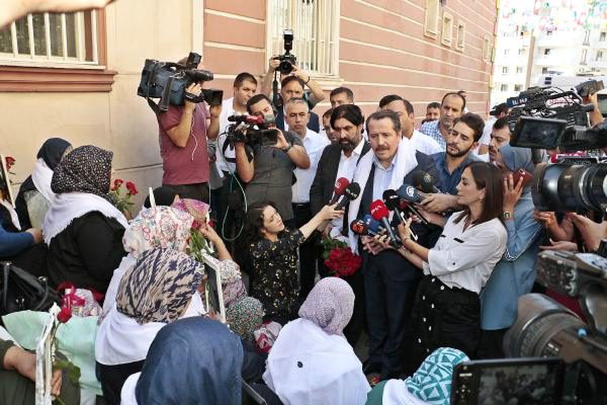 Hdp önündeki eylemde 10\'uncu gün (4)