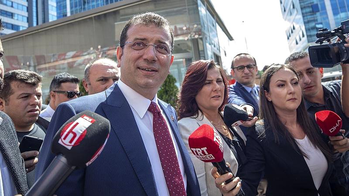 İBB\'den Halk Ekmek\'te bazı ürünlere ortalama yüzde 40 zam