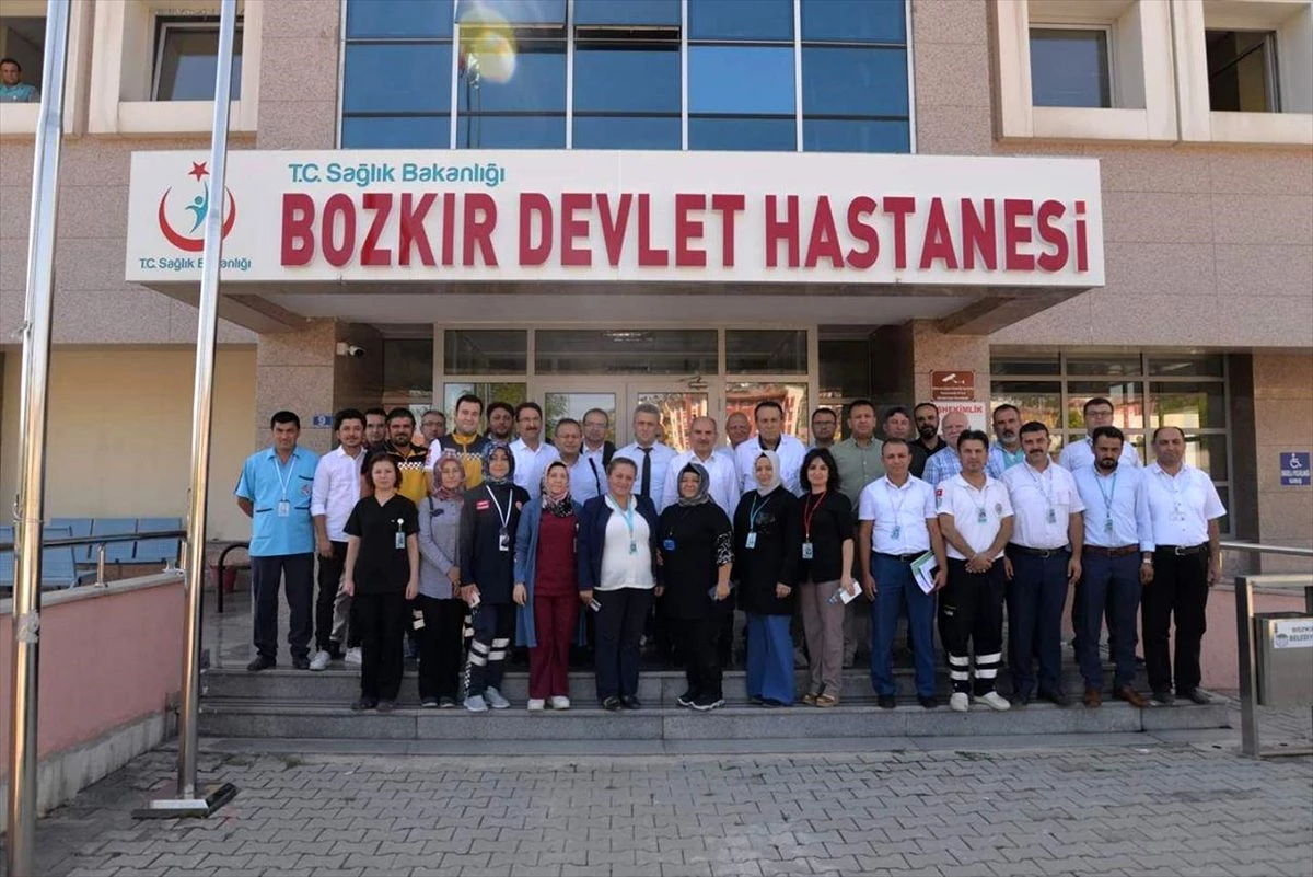 İl Sağlık Müdürü Mehmet Koç\'un hastane ziyaretleri