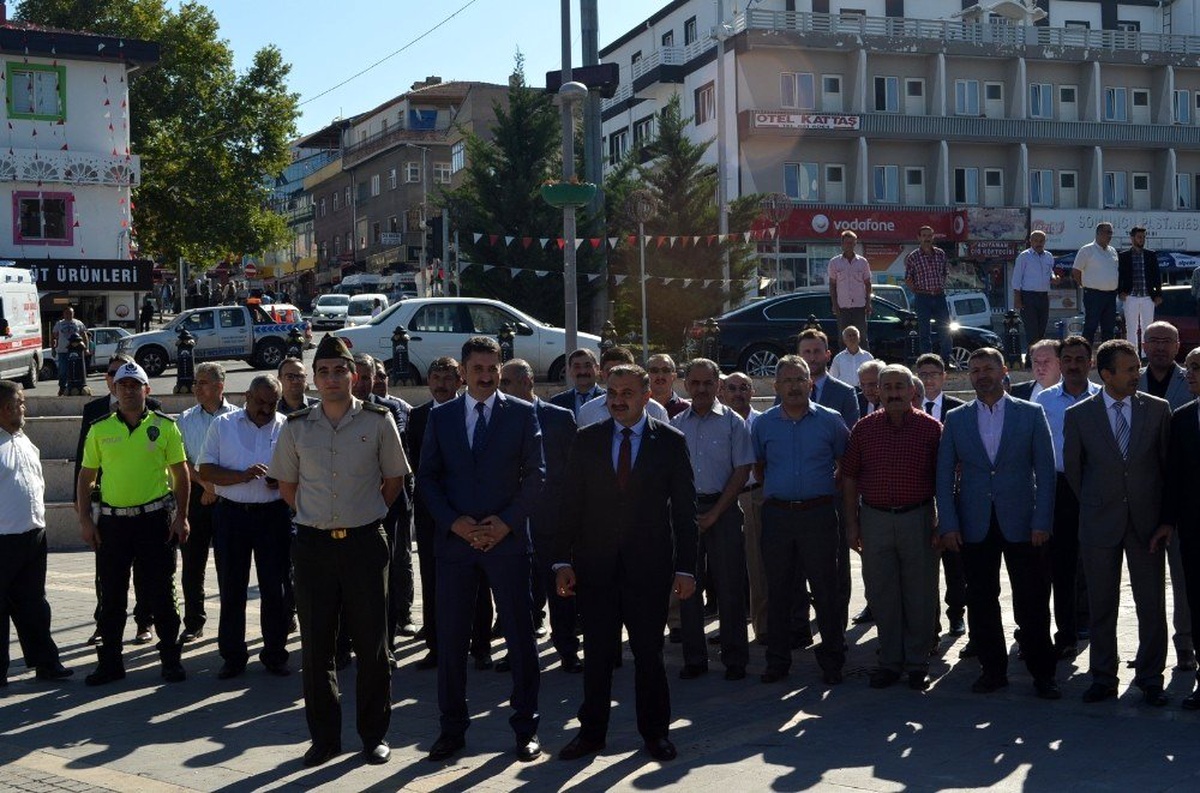 İlköğretim Haftası Develi\'de Coşkuyla Kutlandı