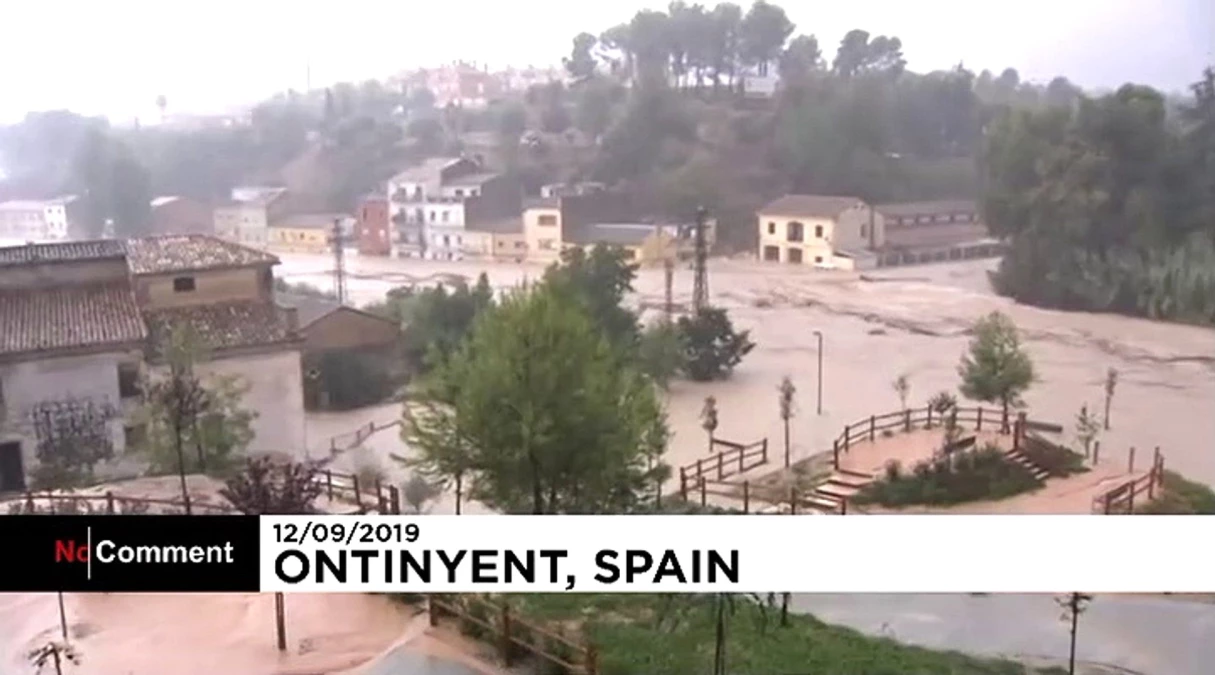 İspanya\'nın Akdeniz kıyılarını sel bastı yetkililer kırmızı alarm verdi