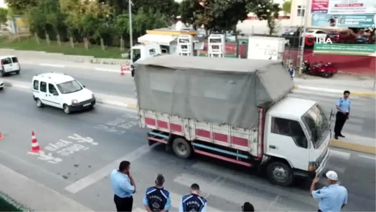 İstanbul\'da zabıta ekiplerinden okul önlerinde denetim havadan görüntülendi