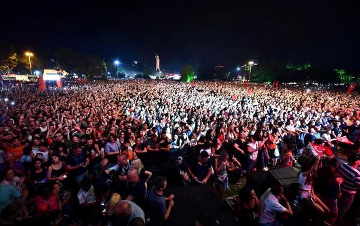 İzmir fuarı\'ndaki orman konserinden 477 bin lira gelir sağlandı