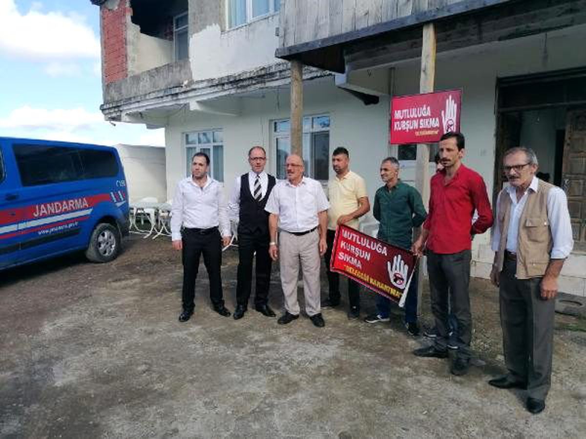 Kına gecesi öncesi, \'mutluluğa kurşun sıkma\' tabelalı önlem