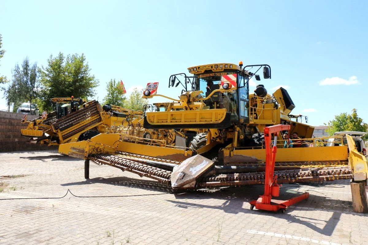 Pancar Söküm Makinaları Sezona Hazır