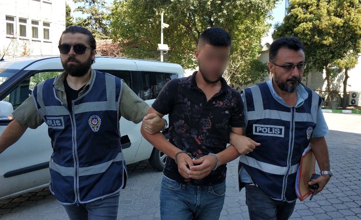 Samsun\'da 2 kişiyi tabancayla yaralayan zanlı adliyede