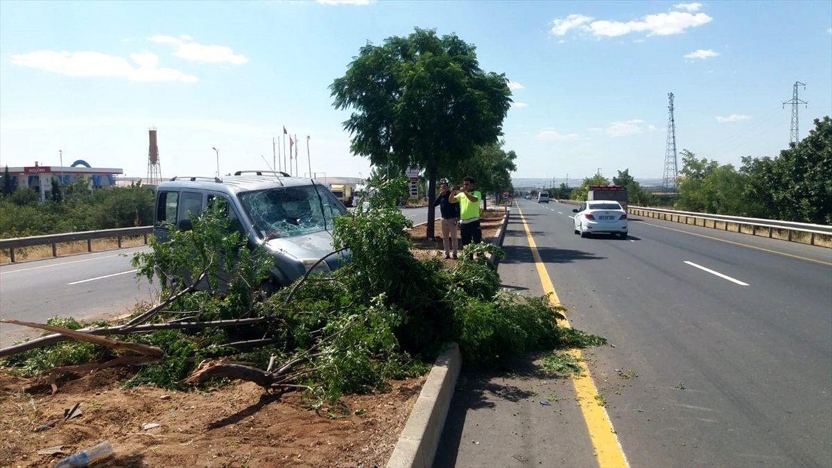 Şanlıurfa\'da trafik kazası: 2 yaralı