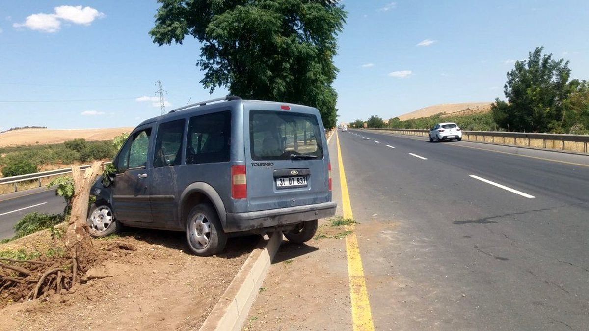 Şanlıurfa\'da trafik kazası: 2 yaralı