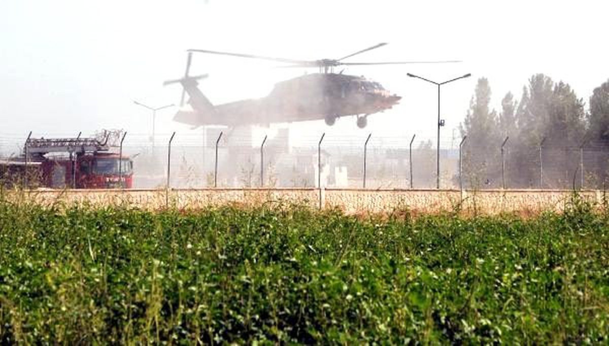 Suriye sınırında helikopter hareketliliği