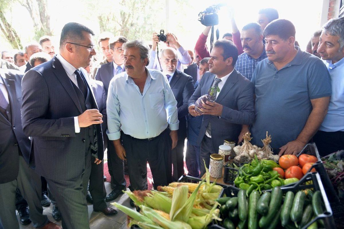 Vali Memiş, "Hedefimize emin adımlarla ilerliyoruz"