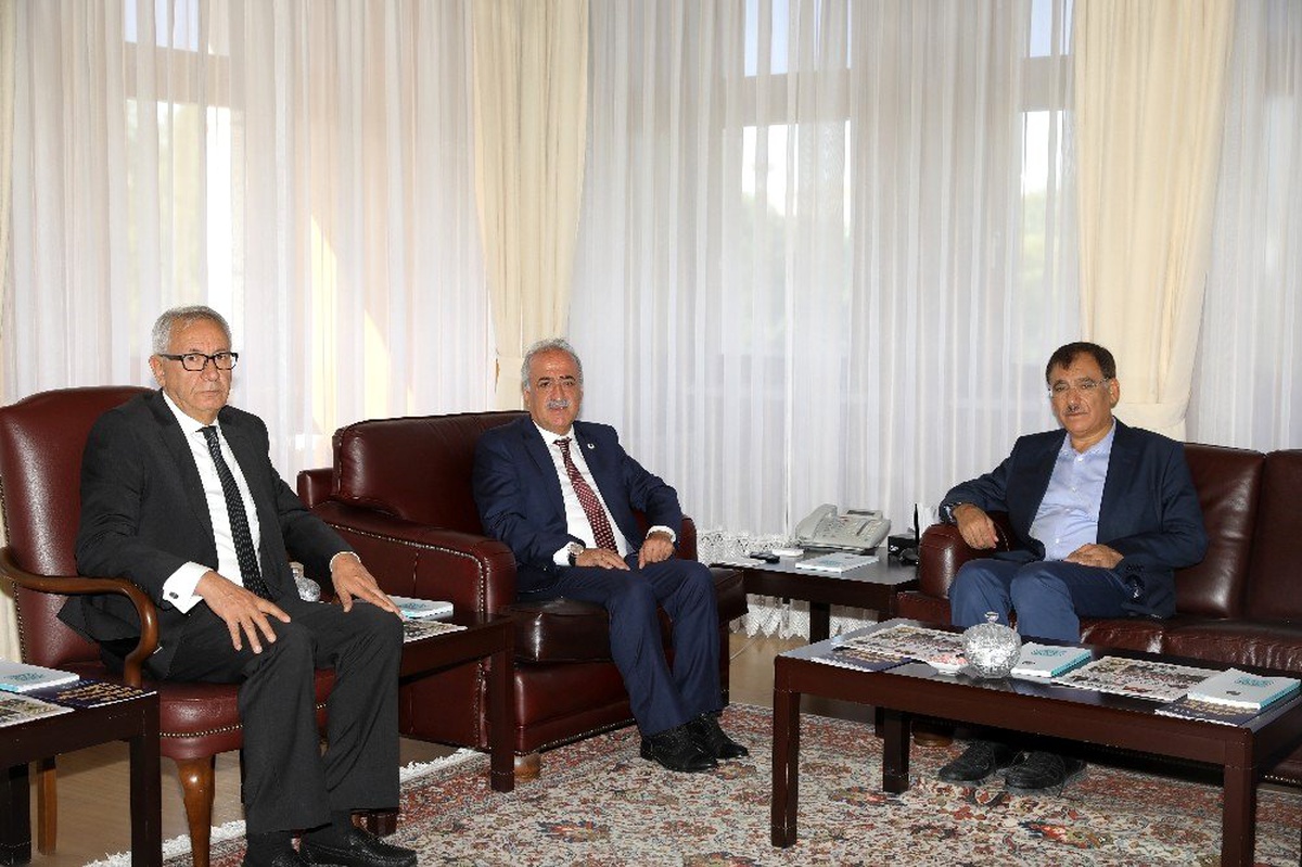 Atatürk Üniversitesi Esav ile Erzurum Tanıtım Günleri için bir araya geldi