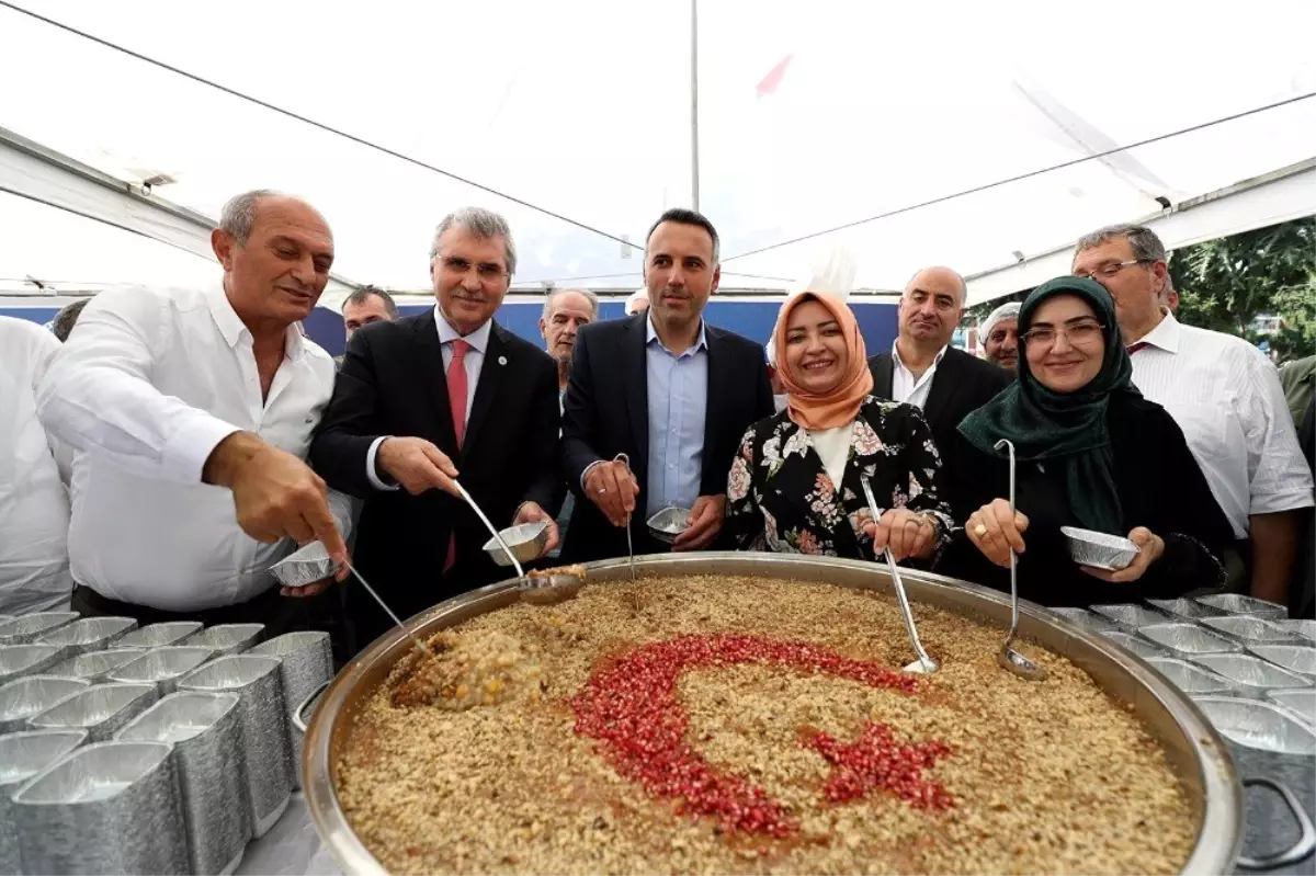 Başkan Yüce: "Muharrem paylaşmanın ve bereketin arttığı zamanlardır"