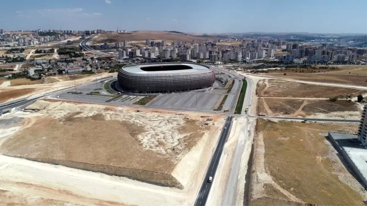 Büyükşehir\'den Kalyon stadyumuna ikinci yol