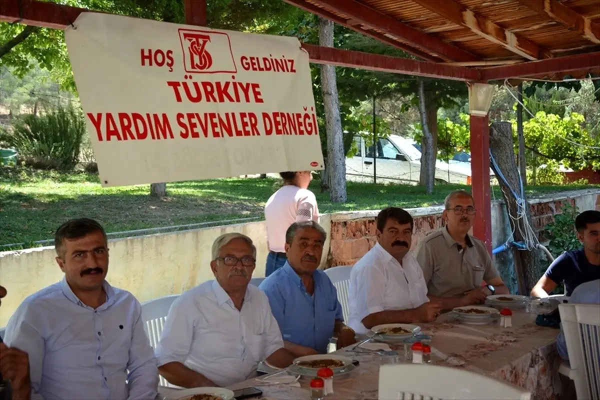 Dinar\'da "Aşure ve Keşkek Günü" etkinliği