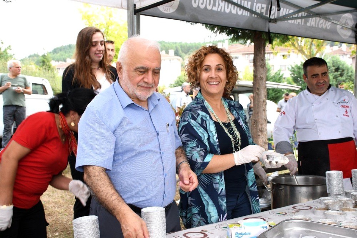 Düzce Belediyesi ağızları tatlandırdı
