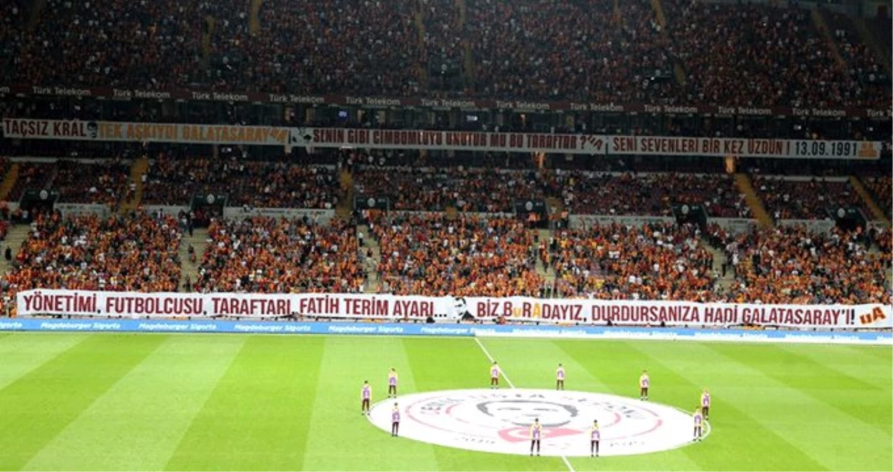 Galatasaray tribünlerinden Türkiye Futbol Federasyonu\'na büyük tepki!