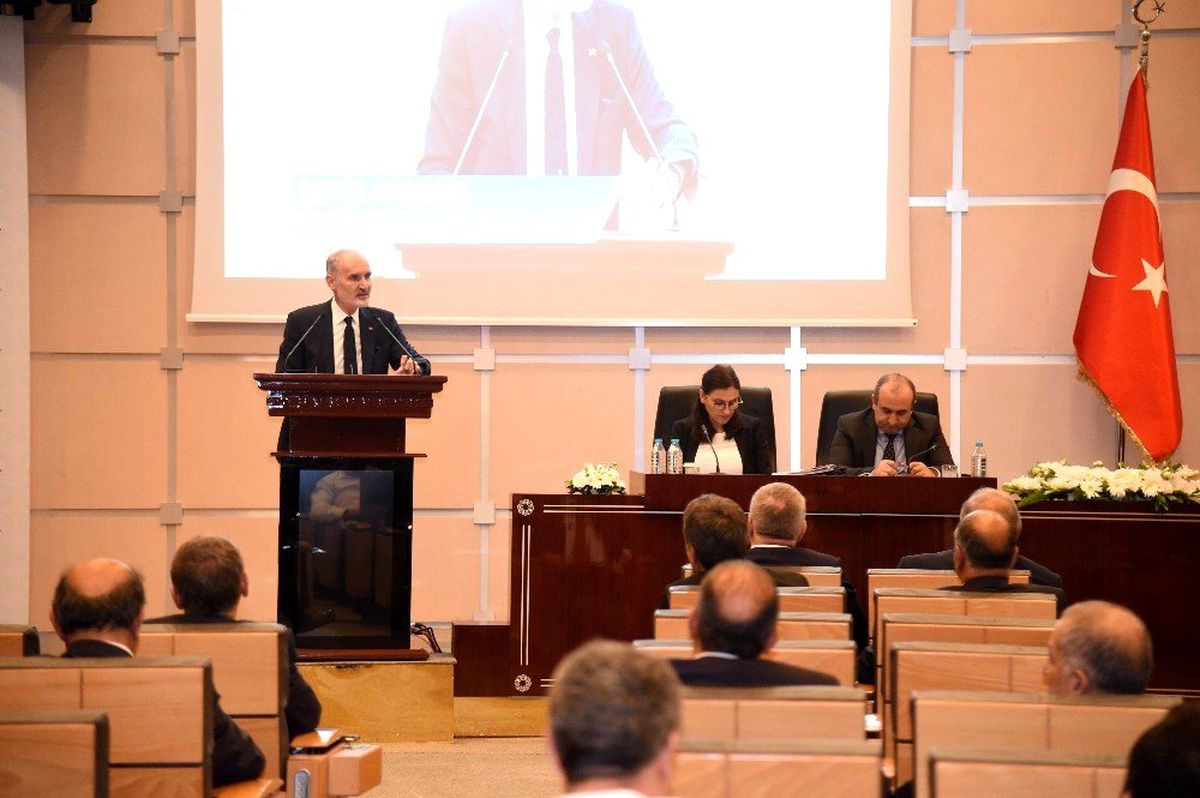 İTO Başkanı Avdagiç: "Ticari kredilerin daha da aşağı inmesini arzu ediyoruz"