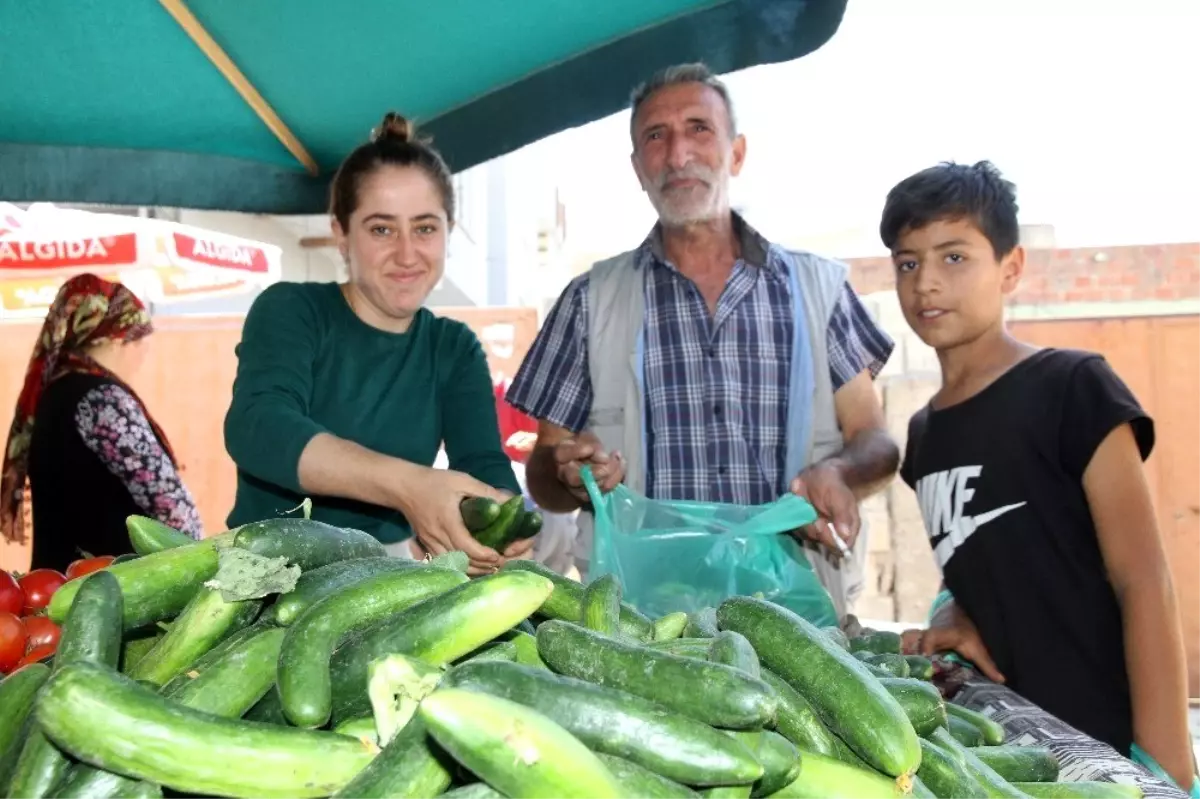 Kızıltepe\'de kadın pazarcıların ekmek mücadelesi takdir topluyor