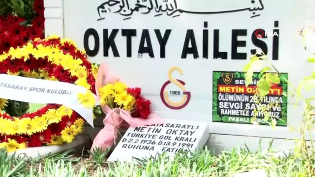 Metin Oktay kabri başında anıldı