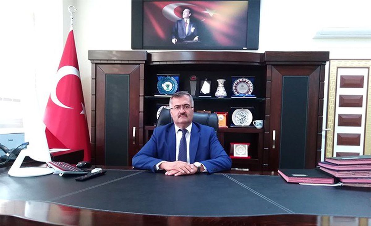Milli Eğitim Müdürü Tevke\'den öğrencilere kitap okuyun çağrısı