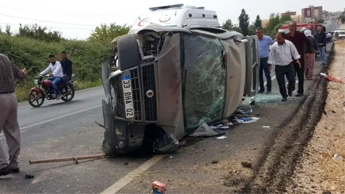 Nusaybin\'de trafik kazası: 2\'si çocuk 6 yaralı