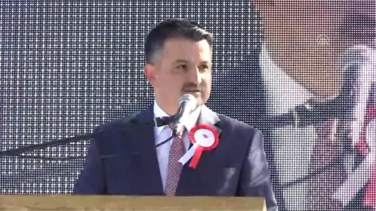 Pakdemirli: "Sakarya mandanın reddi, hürriyetin biletidir"