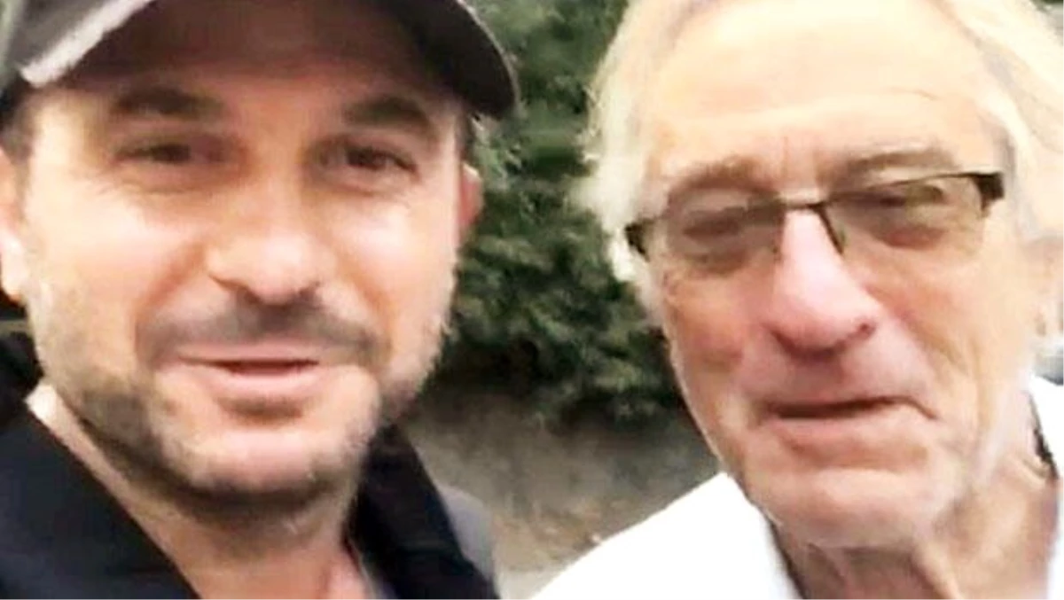 Robert de Niro\'dan mesaj var