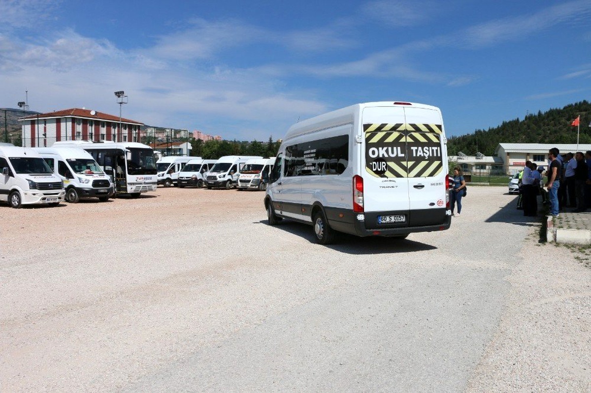 Tokat\'ta fiyat tarifesine uymayan servislere ceza yazılacak