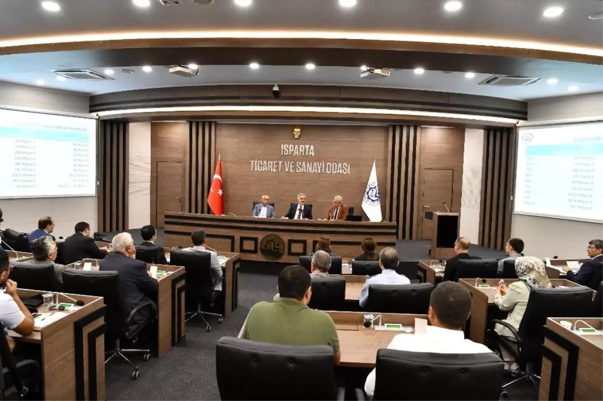 Vali Seymenoğlu: "Isparta bir tarım kenti ama gelecek turizmde"