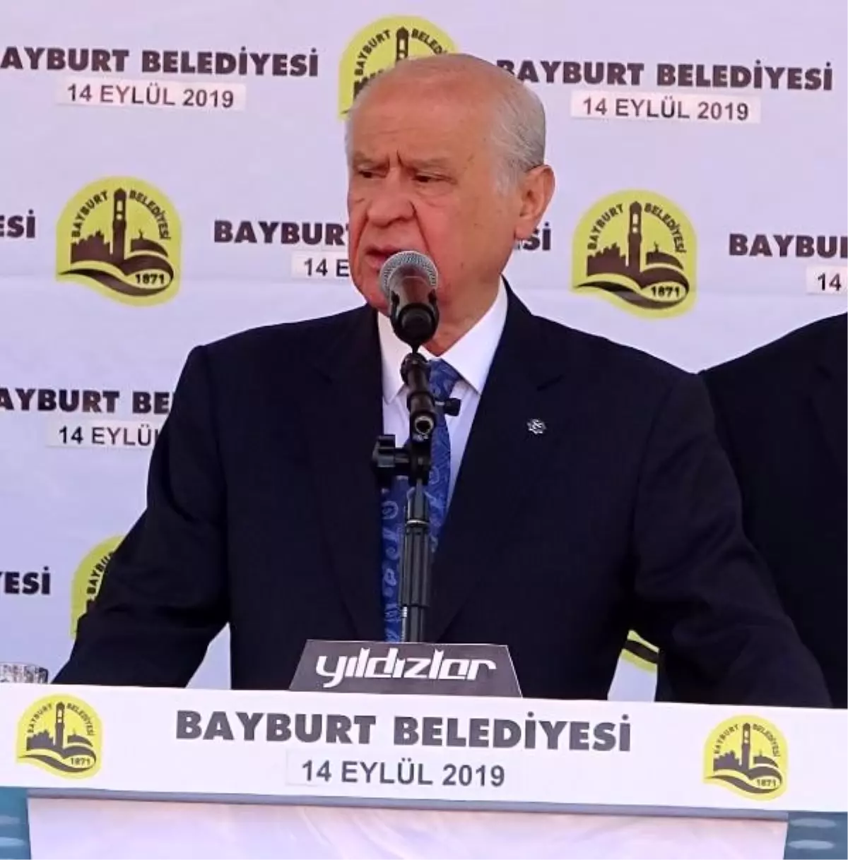 Bahçeli: milli güvenliğimiz oy hesaplarına kurban verilmemelidir