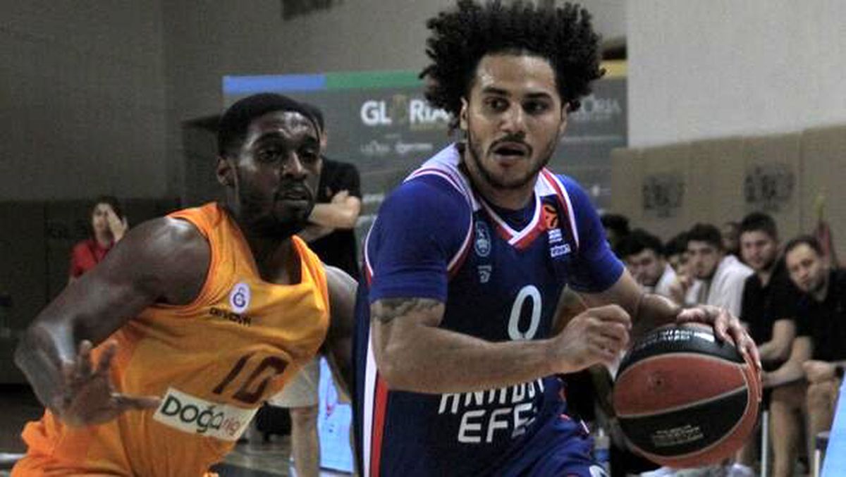 Galatasaray Anadolu Efes\'i uzatmalarda devirdi
