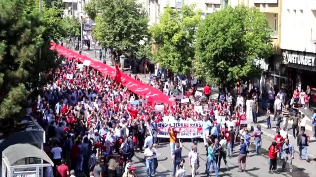 "Teröre lanet kardeşliğe davet" mitingi